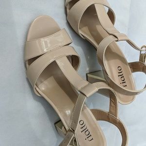 Rialto Melinda t-strap heels
